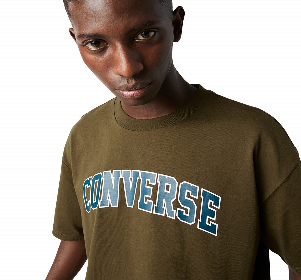 Camiseta Converse Oversized Collegiate Homem Verde Oliva 543197RZH